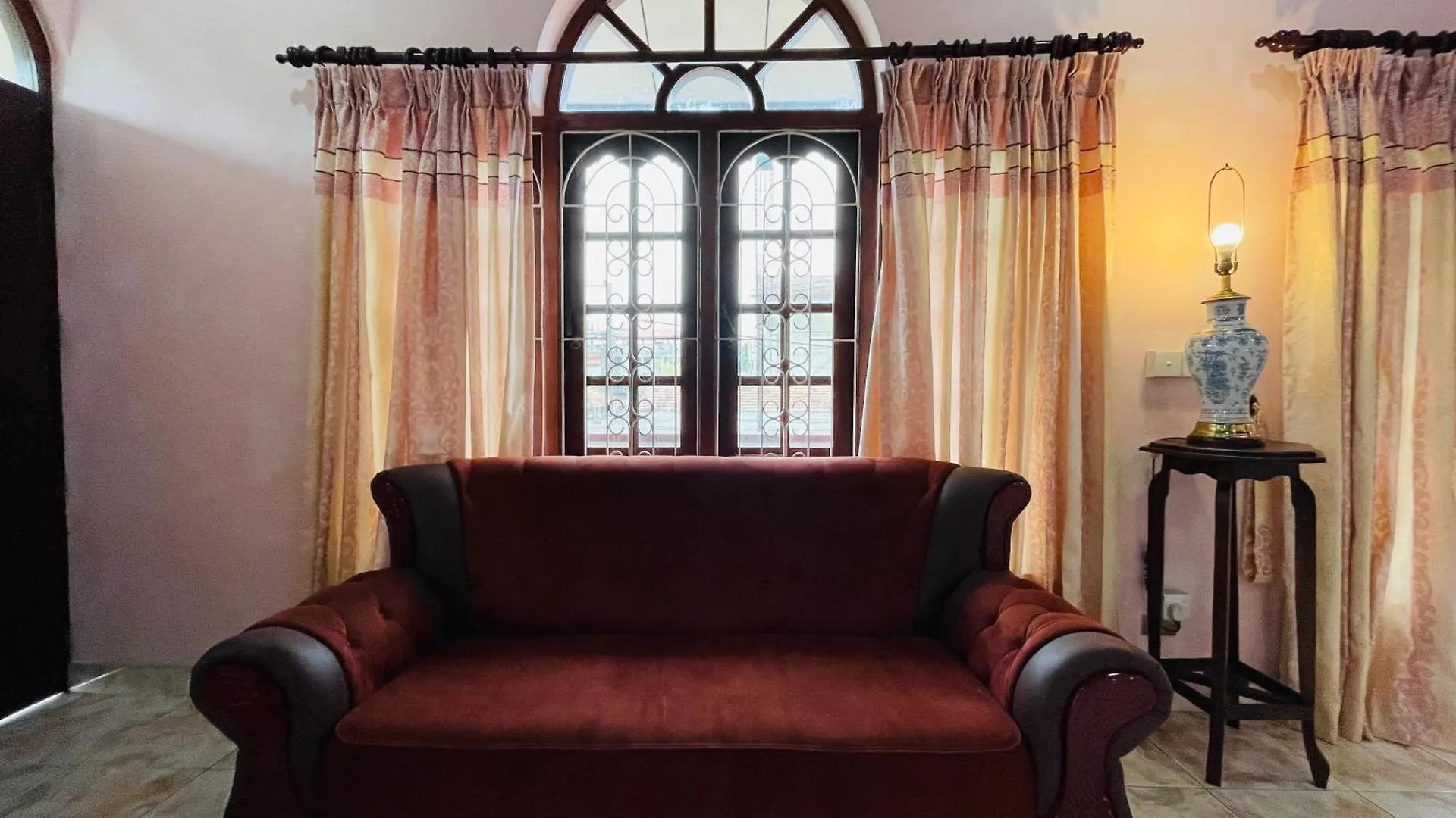 Rivinson Hotel Negombo
