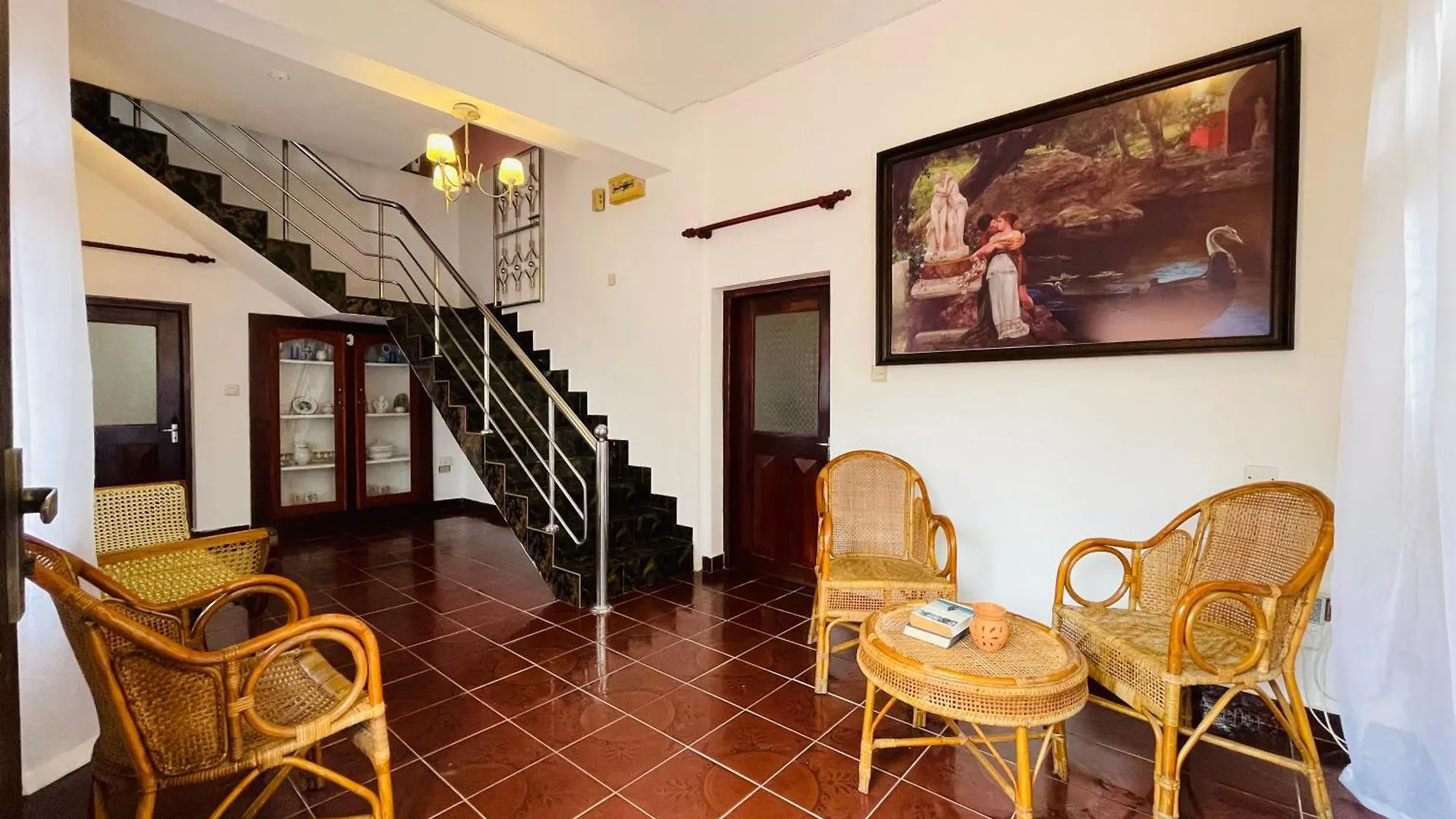 Rivinson Hotel Negombo
