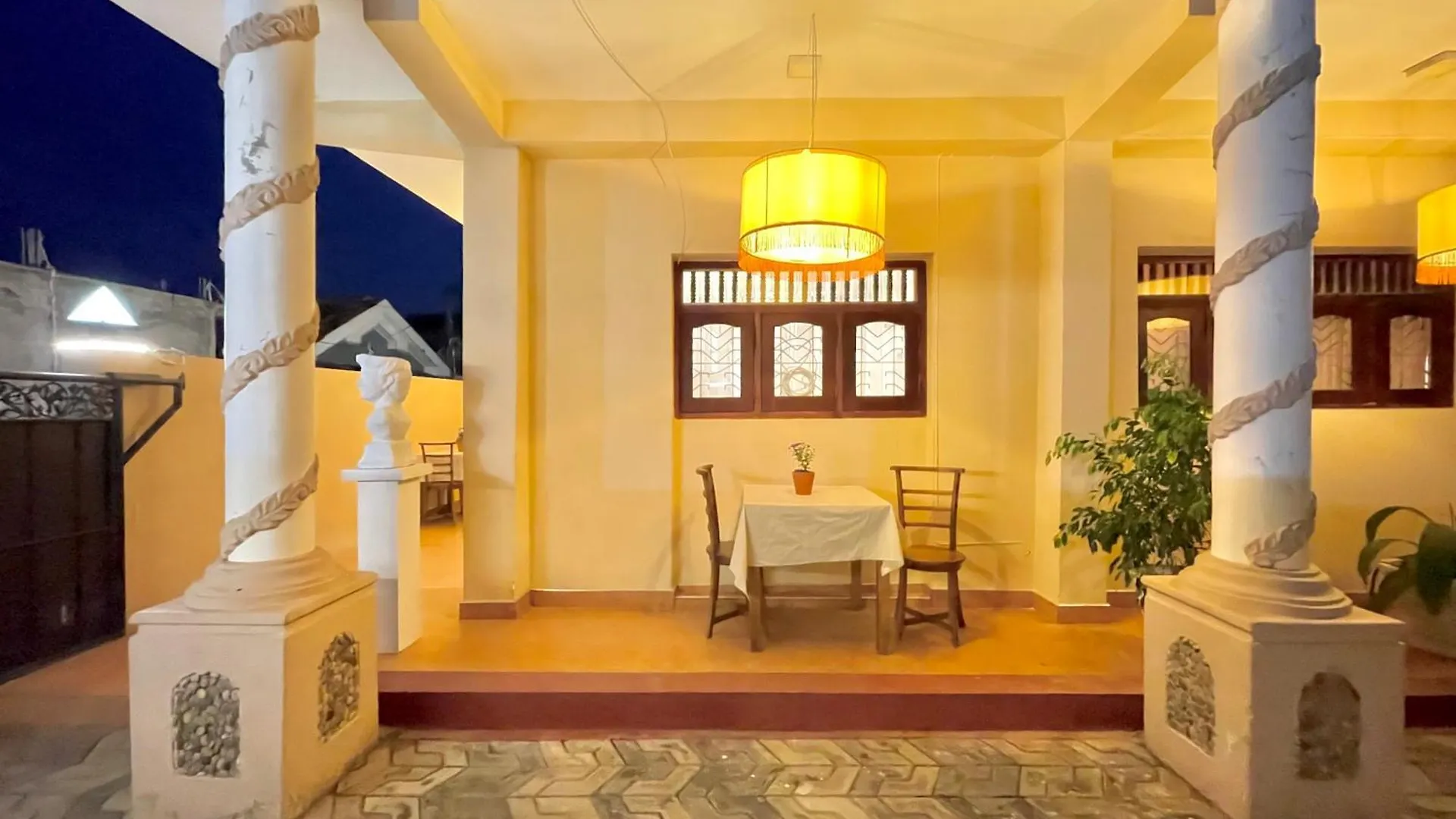 Rivinson Hotel Negombo