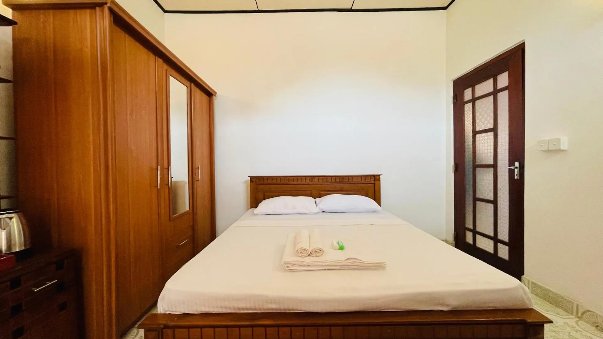 Rivinson Hotel Negombo