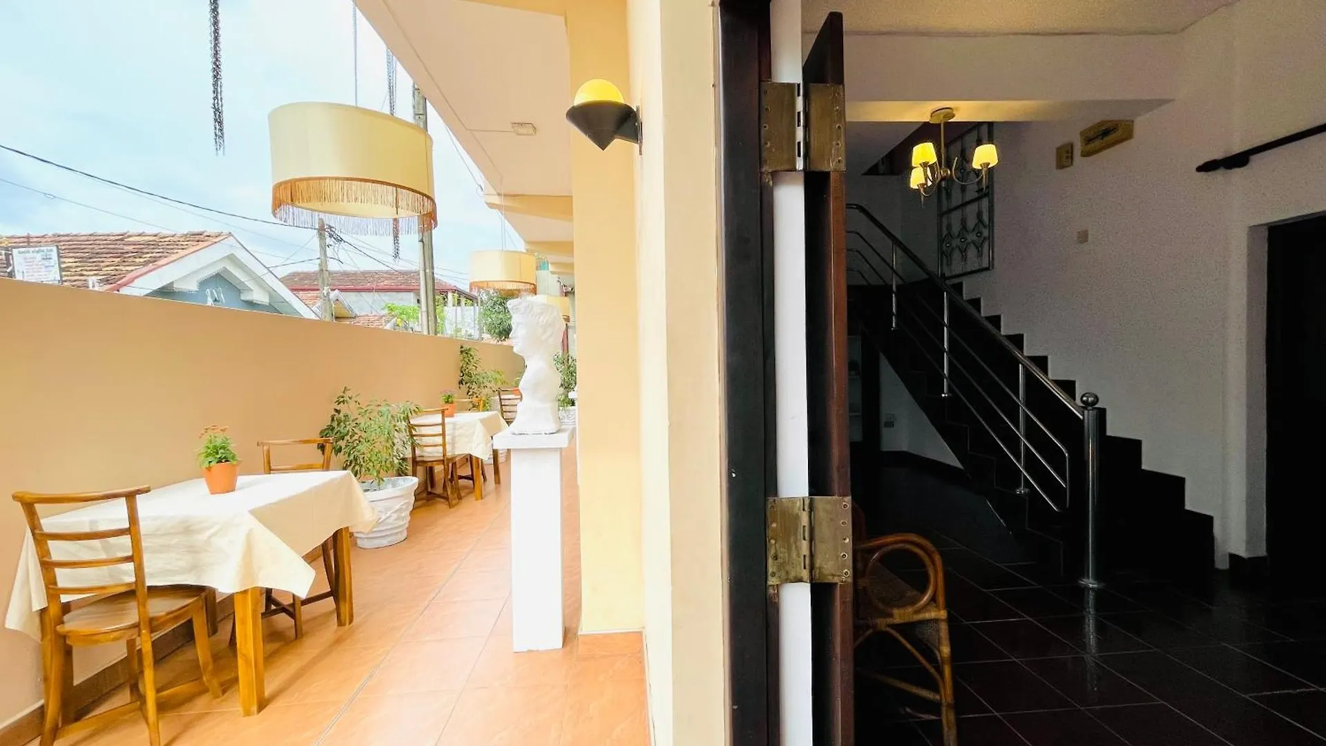 Rivinson Hotel Negombo Sri Lanka